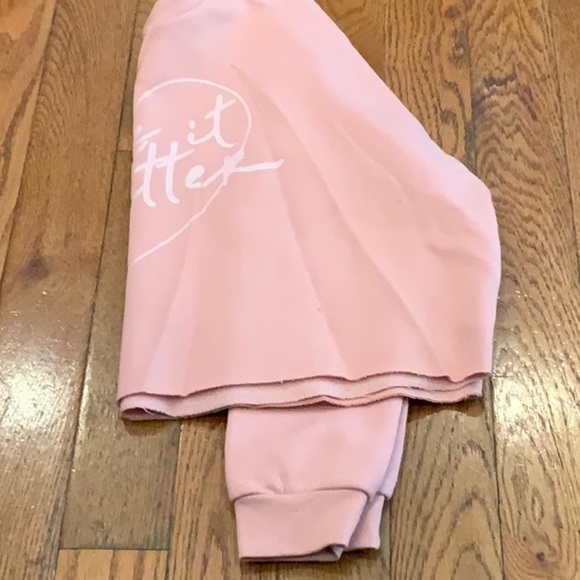 Sweatshirt - Picture 2 of 2